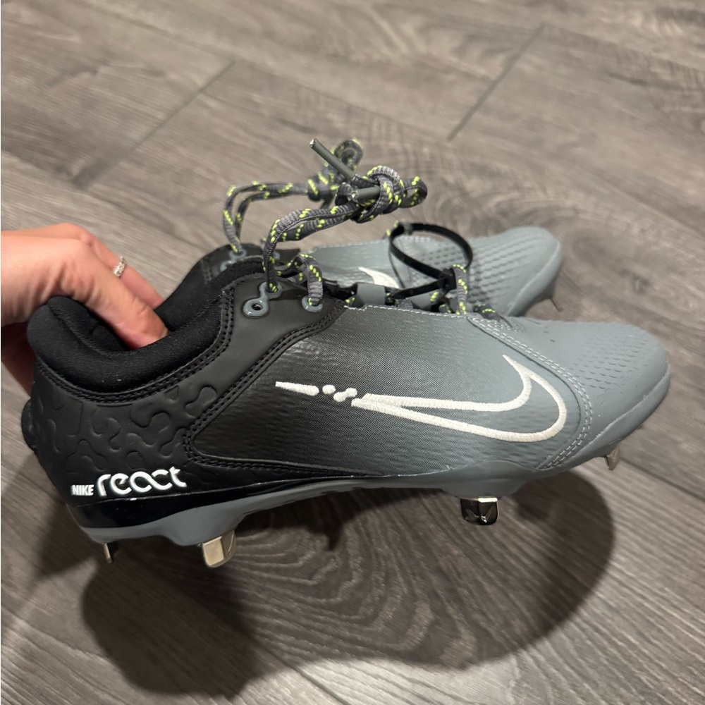 Nike React Black and Gray Cleats